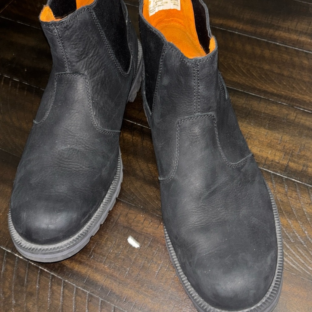 Timberland Chelsea Boots Black
No lace slip on